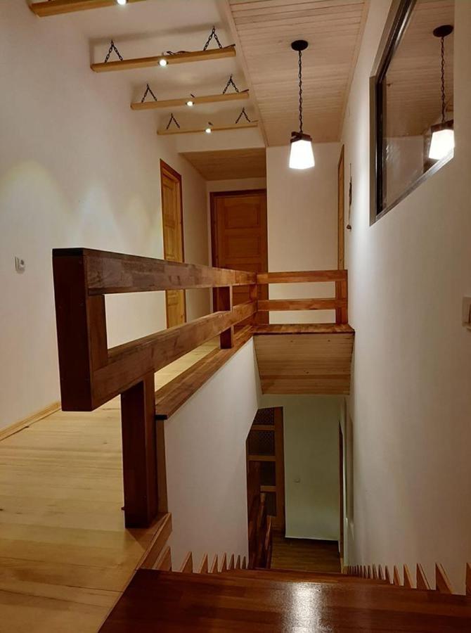 Sanli Hotel Mestia Luaran gambar