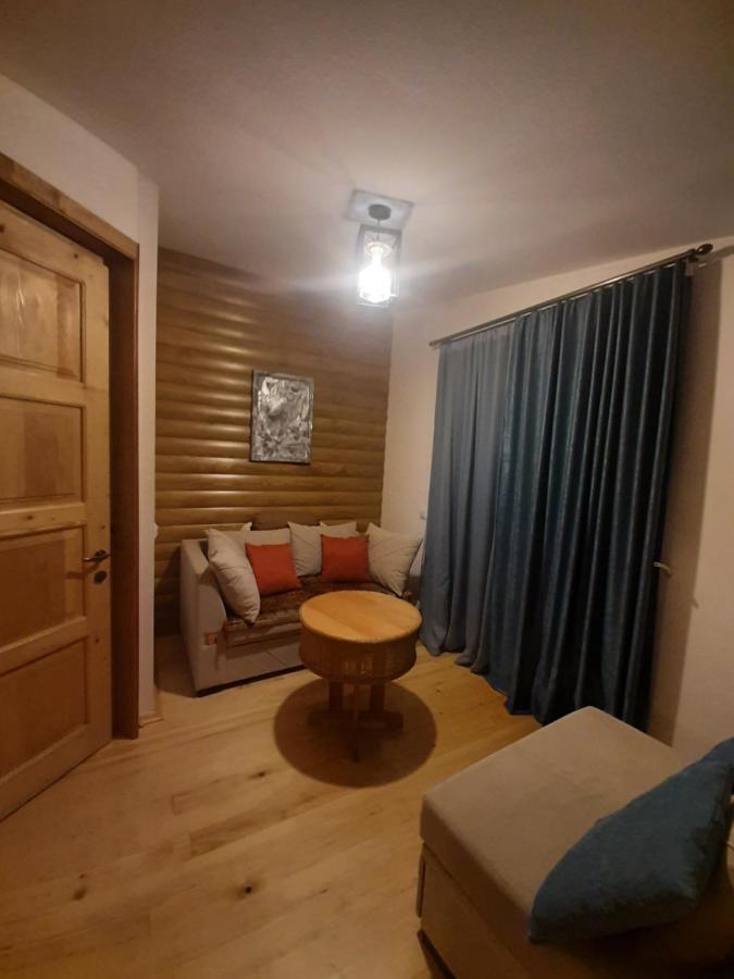Sanli Hotel Mestia Luaran gambar