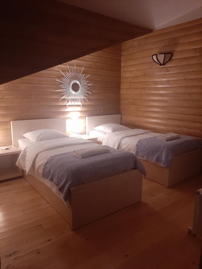 Sanli Hotel Mestia Luaran gambar