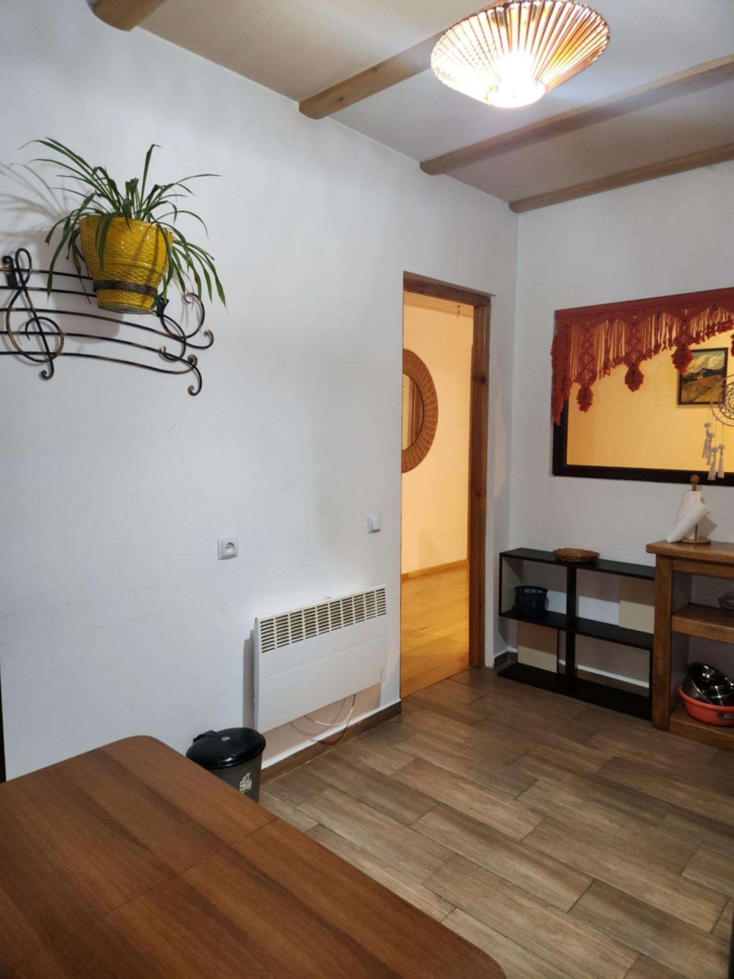 Sanli Hotel Mestia Luaran gambar